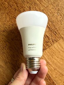 Philips Hue White Ambiance E27 Smart Bulb - 806 lm