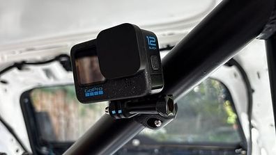 3D-PRINTED rollcage go-pro mount