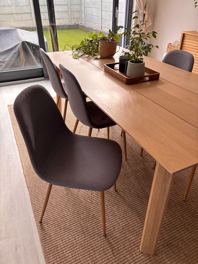 Dinner set (chairs only)