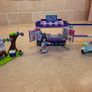 LEGO Friends, Emma's Art Stand Image 3