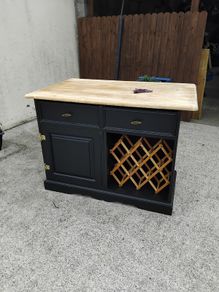Kitchen island