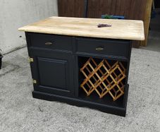 Kitchen island