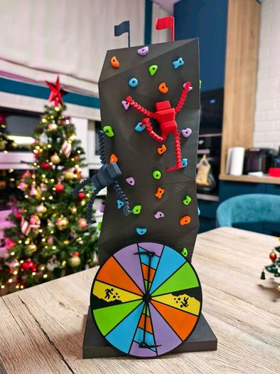 Vertical Race, Strategic and Action Climbing Game