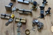 Selection of Random Locks