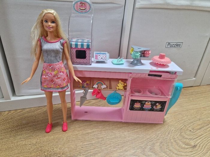Barbie Bakery Playset
