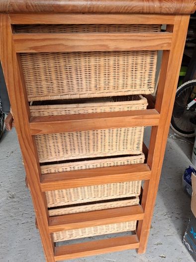 Storage Unit with Wicker Baskets