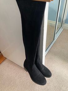 Ladies Tall Black Boots size 6 (39)