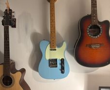 electric guitar