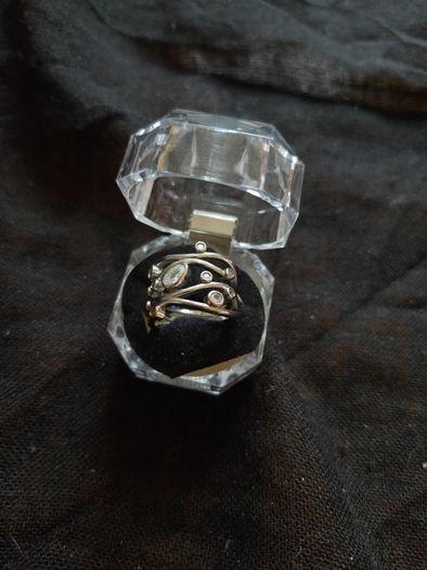 Ring