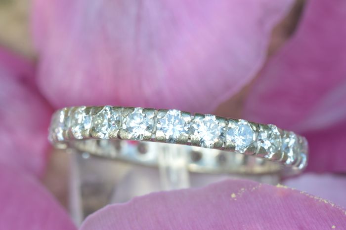 Antique 1.5ct Diamond Eternity / Wedding Band Ring - Platinum