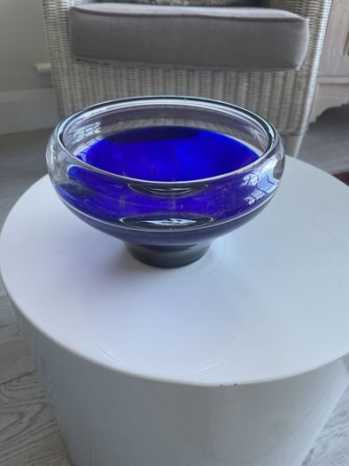 Vintage Heavy Beautiful Cobalt Glass Bowl