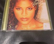 Toni Braxton - Secrets.
