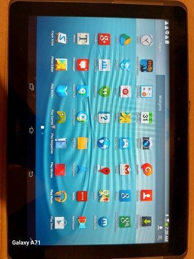 Samsung Galaxy Tab 2, GT-P5113, 16GB, and Preload with nearly 2 dozen childrens movies, in excellent condition