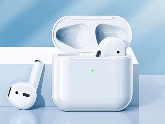 Earphones/airpods
