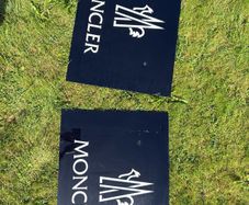 Moncler plaques
