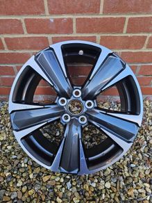 18" Alloy Wheel Lexus Ux 250h Genuine Oem
