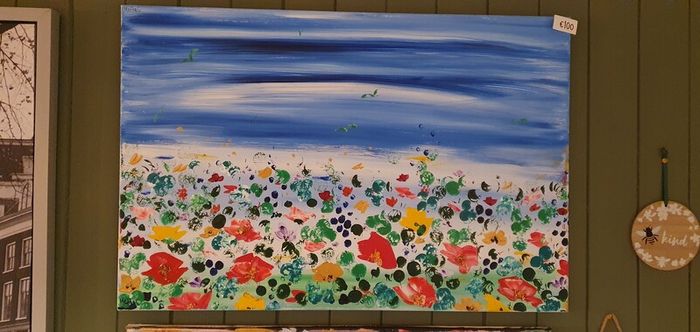 Original hand painted picture on canvas.