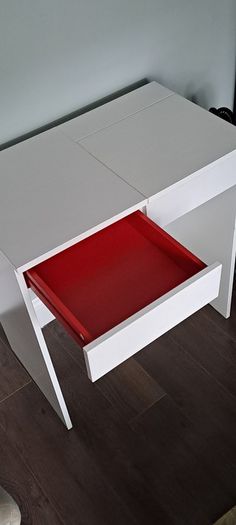 White Ikea dressing table