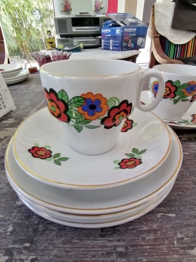 Vintage Brexton England tea cup set