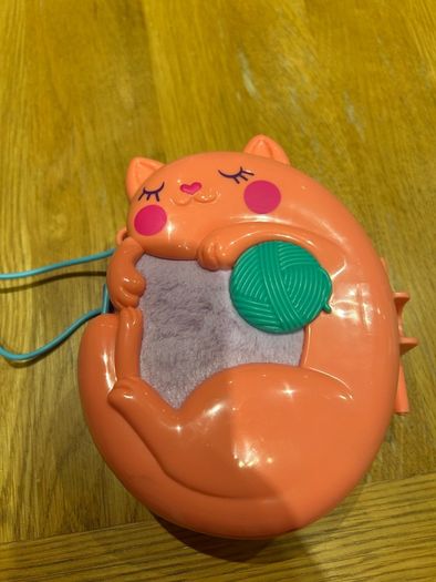 Polly Pocket Cuddly Cat Purse