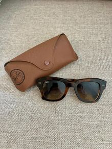 Rayban sun glasses wayfarer