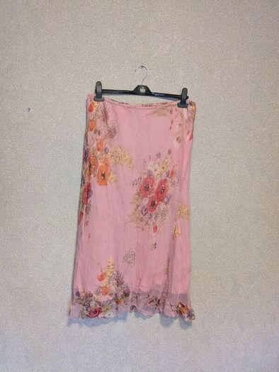 Summer skirt flower pattern size 18