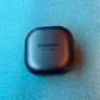 Samsung Buds AKG Live Mystic gold earphones Image 4