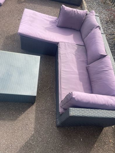 Beautiful Sturdy Polyrattan L Shaped Garden Patio Seating & Table Set - Can Deliver