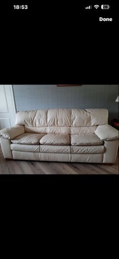 NATUZZI cream leather couch and armchair (very good condition)