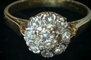18k Gold Diamond Cluster Ring