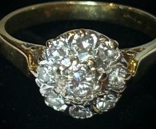 18k Gold Diamond Cluster Ring