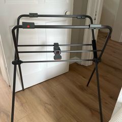 Stokke bath stand & new born insert