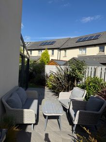 garden furniture set