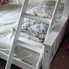 childrens bunk bed