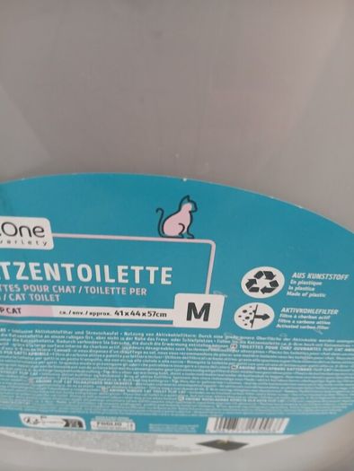 Covered Cat Litter Tray