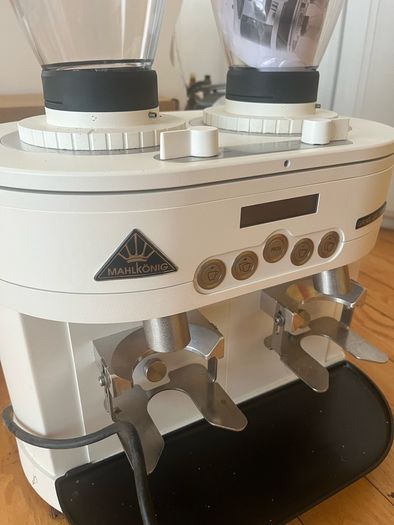 Mahlkonig K30 Twin Espresso Grinder