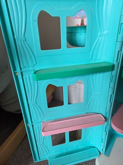 Gabby's Dollhouse