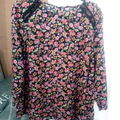 Women's clothes