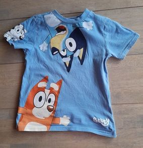 Boys Bluey t-shirt 3- 4
