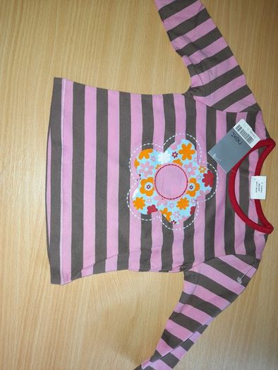 Brand new Baby girl top,age 3-6 months