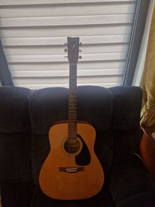 Yamaha F310 guitar