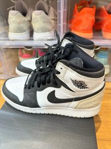 Jordan 1 high OG Bleached Coral