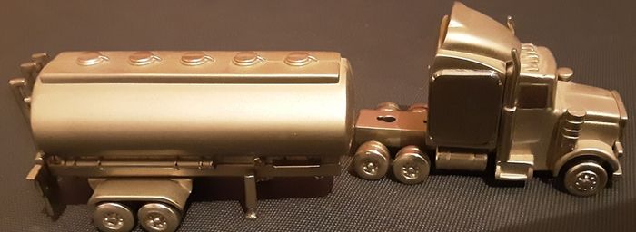 petrol tankard clock, heavy item