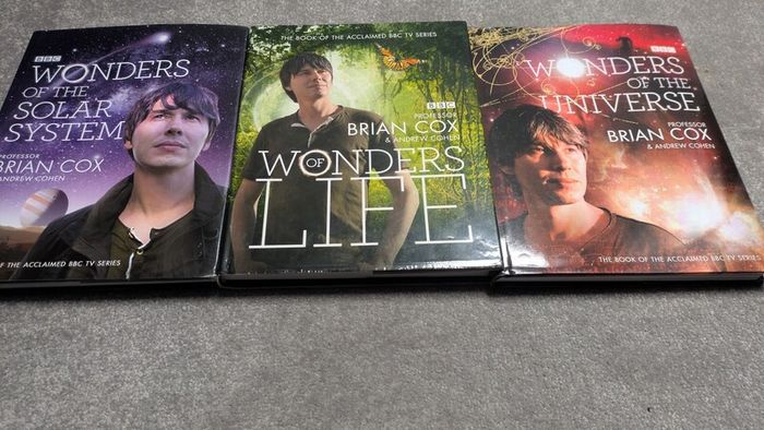 Wonders of the universe book set