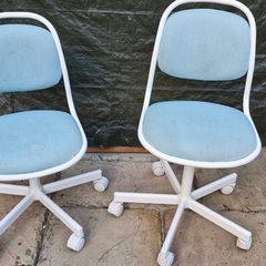 Ikea kids desk chairs