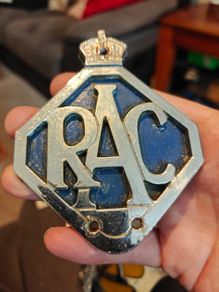 Vintage RAC Grille Car Badge