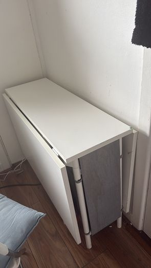 kitchen table