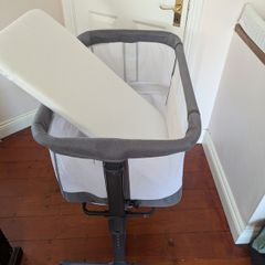 Bedside Co Sleeper Cot 2 in 1