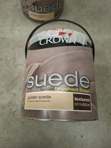 Crown golded suede textured paint