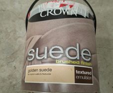 Crown golded suede textured paint